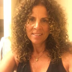 Meet your Posher, Monica